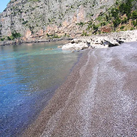 La Casa Del Gelso Bed & Breakfast Acquafredda