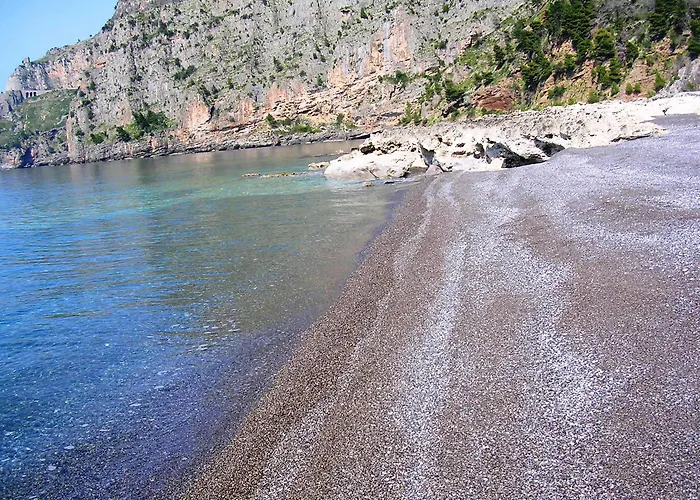 La Casa Del Gelso Bed & Breakfast Acquafredda