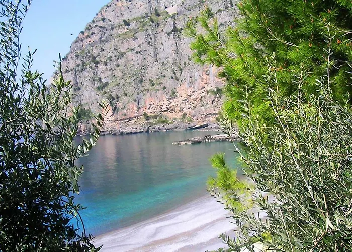 La Casa Del Gelso Bed & Breakfast 3*