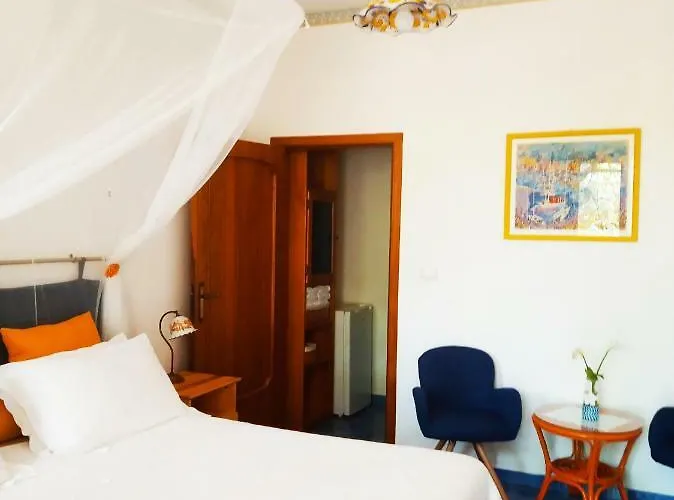 La Casa Del Gelso לינה וארוחת בוקר אקוואפרדה